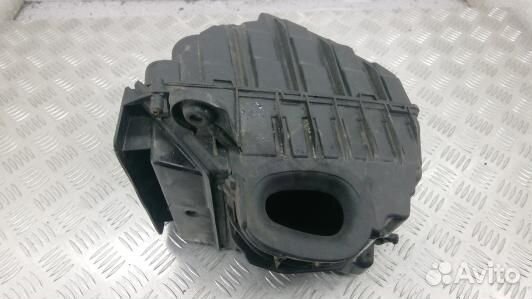 Корпус воздушного фильтра renault megane 3 (98C18N