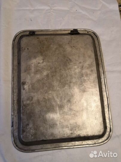 Поднос старинный. В никеле