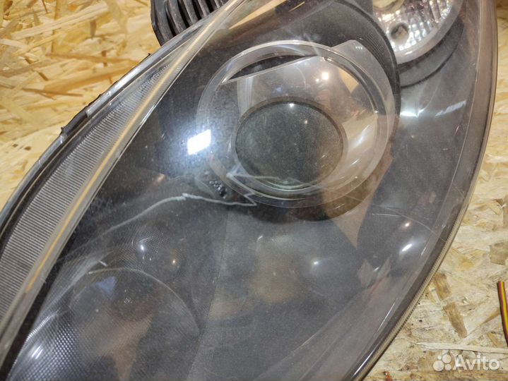 Фары Seat Altea Freetrack адаптив левая