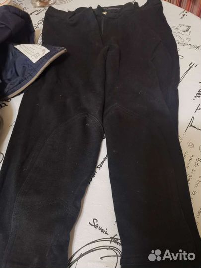 Легенцы, шлем и жилет для занятий конным спортом