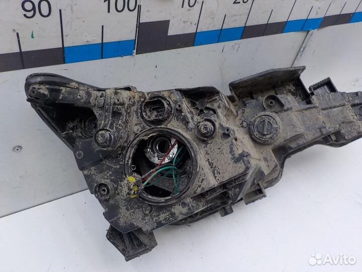 Фара левая Hyundai Avante