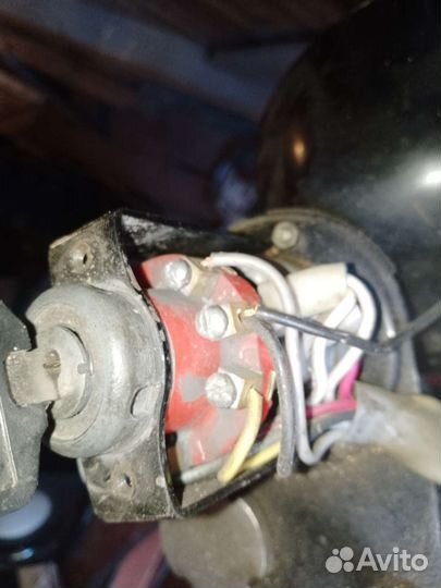 Центр. Подножка