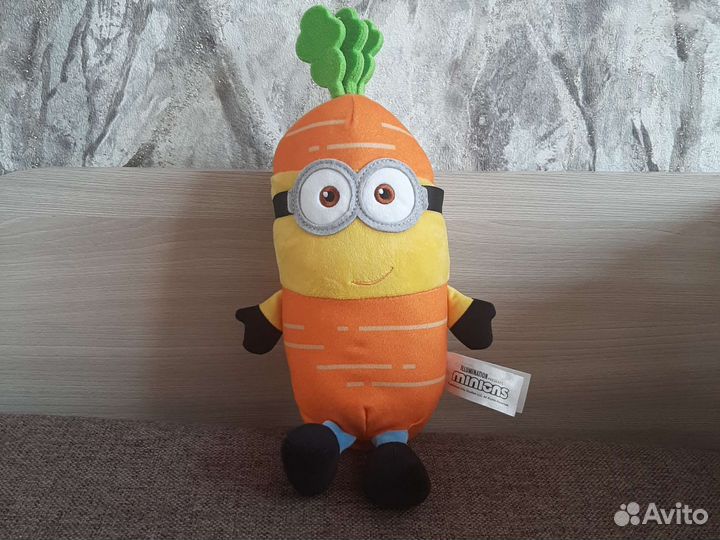 Мягкая игрушка миньон карлссон