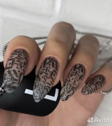 Маникюр с покрытием