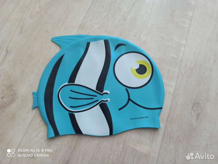 Жилет, круг,нарукавники,шапочка для плавания