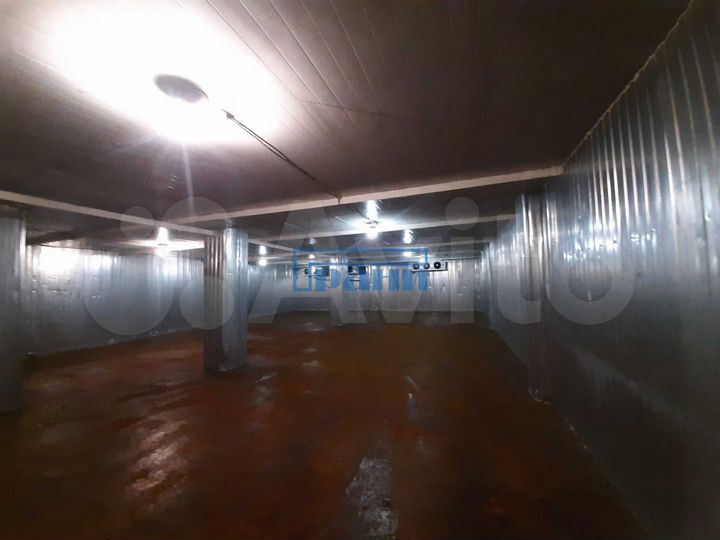 Склад. Холодильник-морозильник, 195 м²