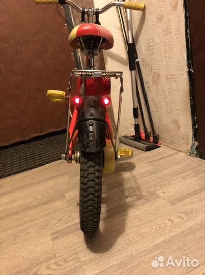 Легкий алюминиевый велосипед Forward 16 колеса