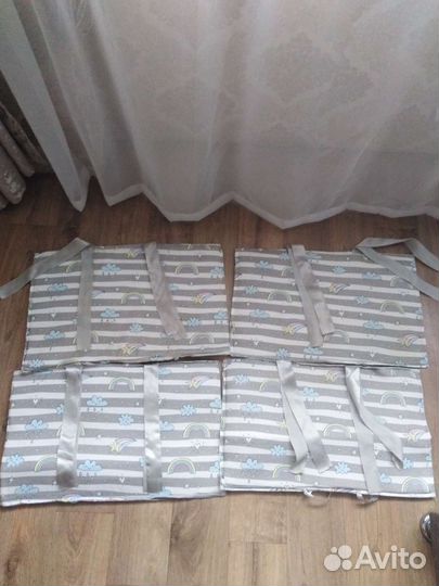 Бортики в кроватку