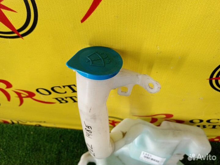 Бачок стеклоомывателя Honda Insight ZE2 LDA