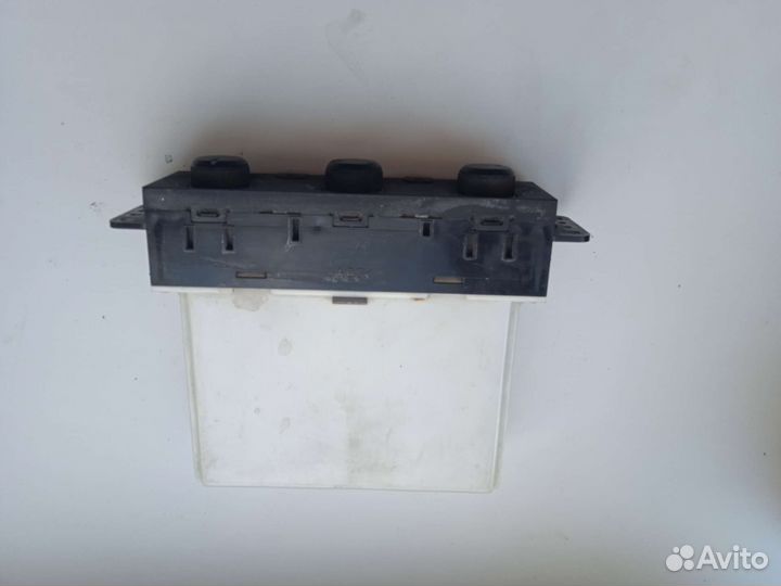 Блок управления климатом mitsubishi grandis