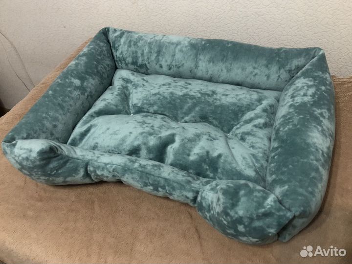 Лежанка для кошек