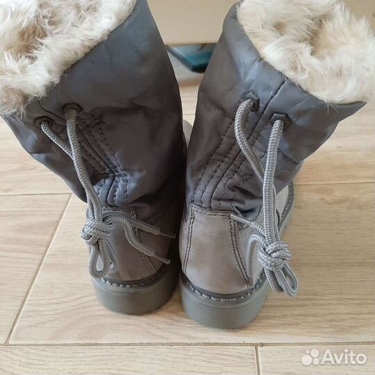 Ботинки женские 38 размера cat