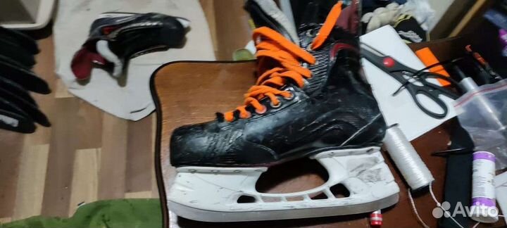 Коньки bauer 809X