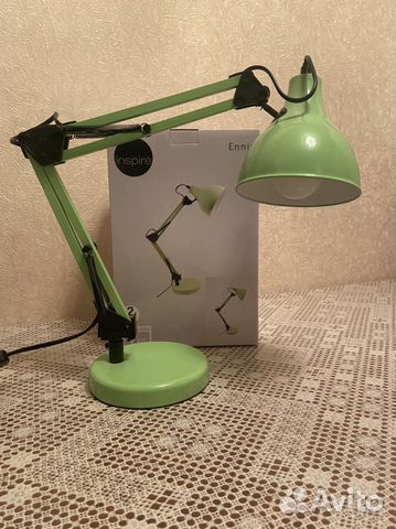 Лампа настольная