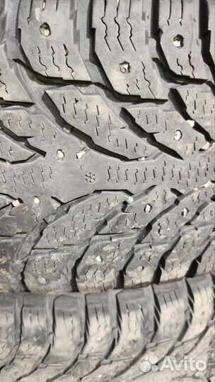 Nokian Tyres Hakkapeliitta 9 SUV 235/65 R18