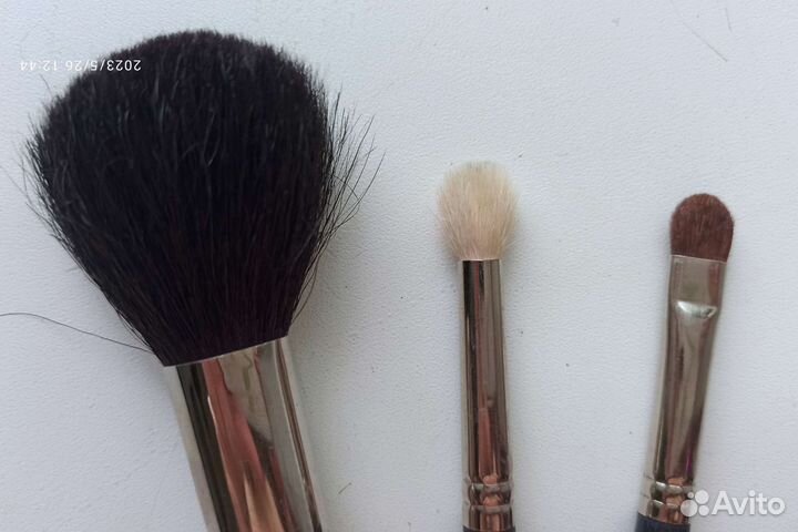 Кисти для макияжа профессиональные