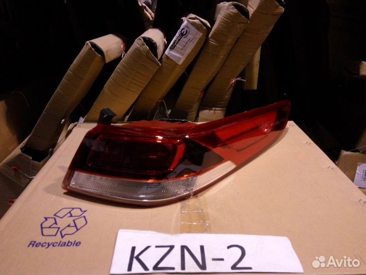 Фонарь правый Kia Optima