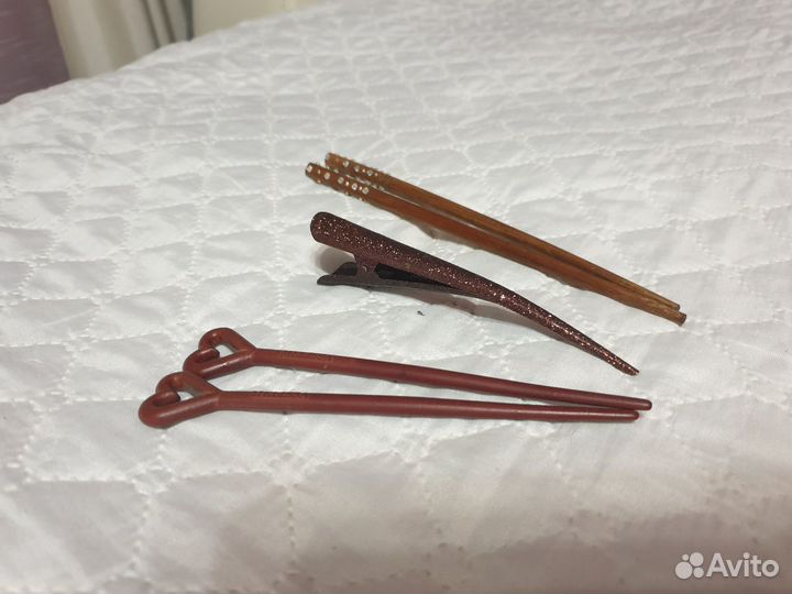 Заколки для волос