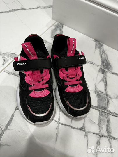 Продам кросовки