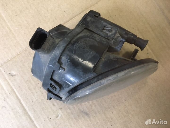 Фара противотуманная (левая) Audi A3 8P (3537)