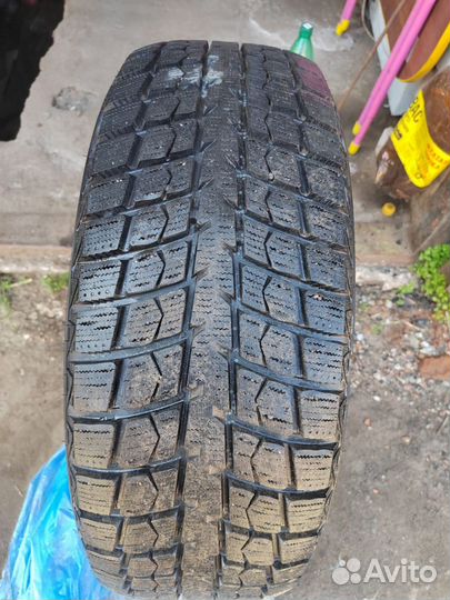 LingLong Green-Max Winter Ice I-15 SUV 245/60 R18 105T