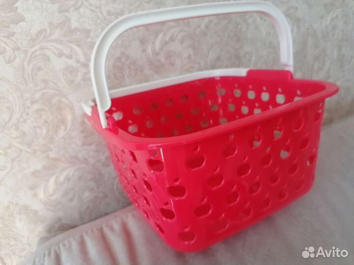 Новая пластиковая корзинка для ягод, фруктов 4л