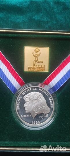 Серебряная монета Олимпийские игры