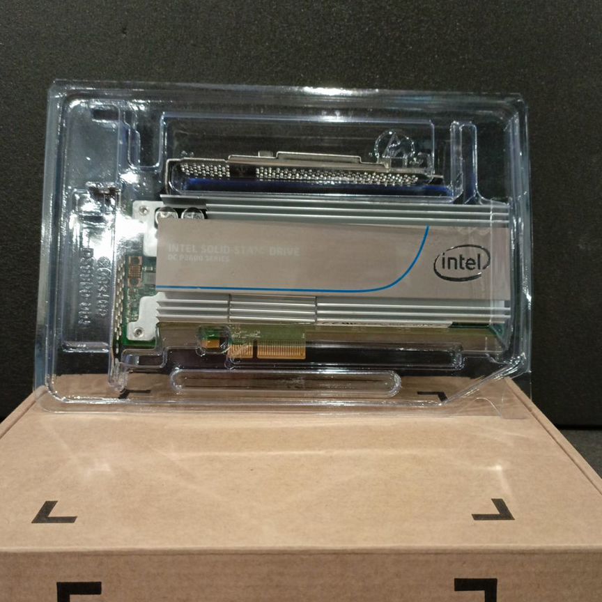 [P3605] Intel Dc 1.6 Тб Ssdpedme016t4s P3605