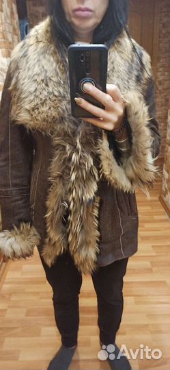 Дубленка Мех Воротник енот натурал бу 48-50р