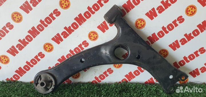 Рычаг подвески нижний передний правый Toyota