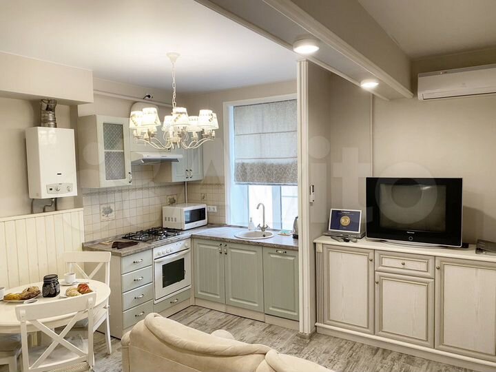 1-к. квартира, 38 м², 2/5 эт.