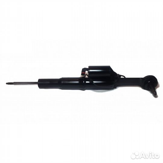 Амортизатор передний на Mercedes W221 4matic