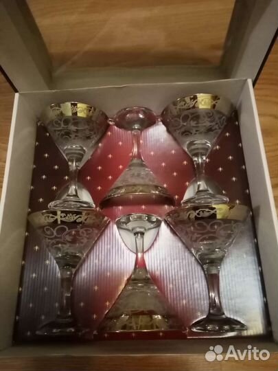 Хрустальные фужеры