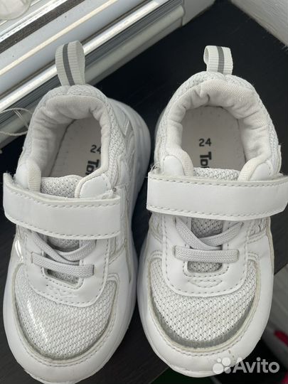 2 пары кроссовок 24 размер