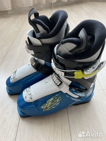 Горнолыжные ботинки детские