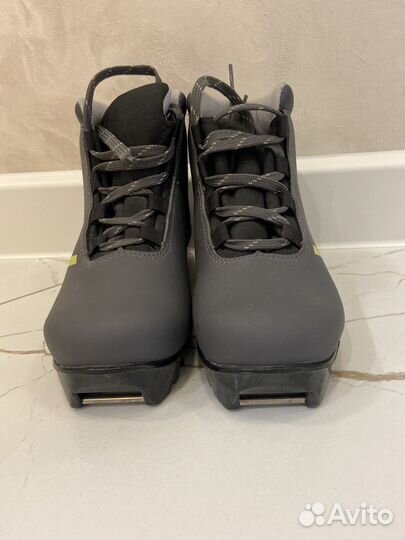 Ботинки для лыж