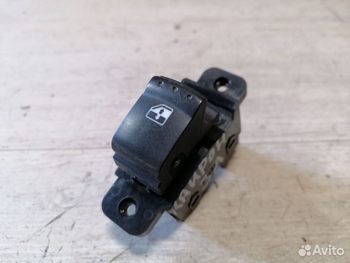 Кнопка стеклоподъемника задняя SsangYong Kyron 2