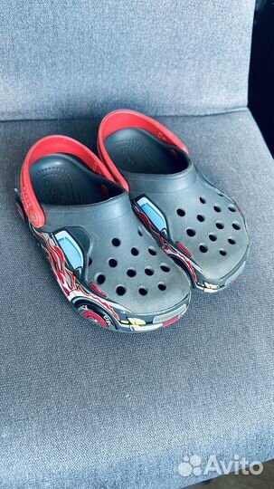 Crocs C9