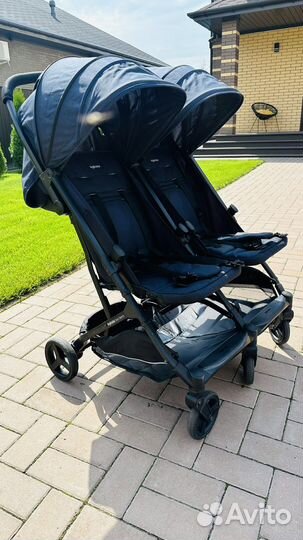 Коляска для двойни
