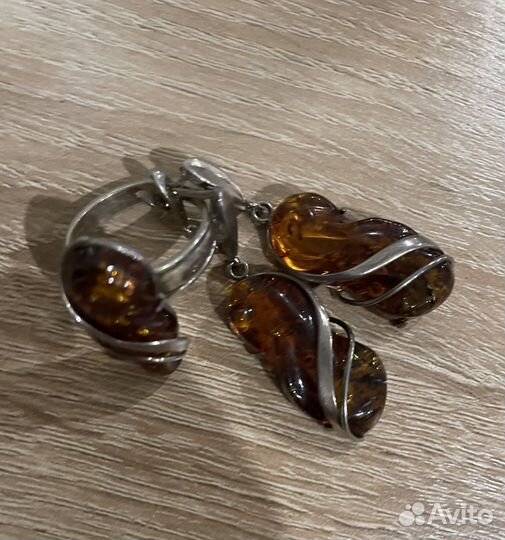 Кольцо, серьги янтарь