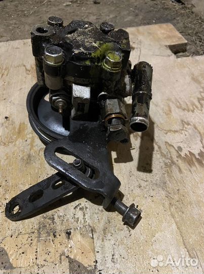 Насос гур Kia Rio 1 Spectra