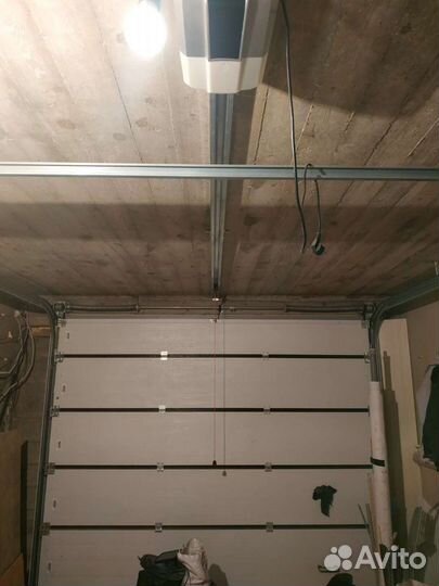 Ворота гаражные 3на2.5
