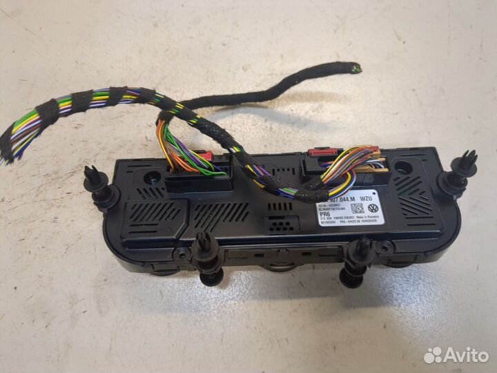 Переключатель отопителя Volkswagen Tiguan, 2018