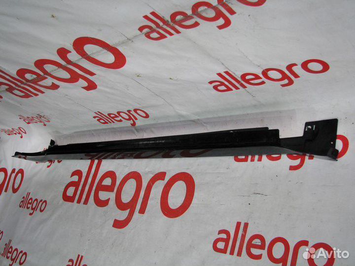 Kia K5 накладка порога правая 2020+