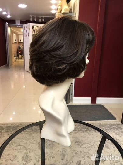 Натуральный парик с имитацией кожи головы