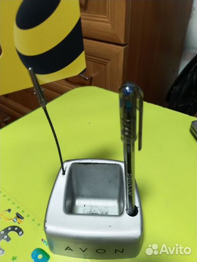 Поставка для телефона Avon