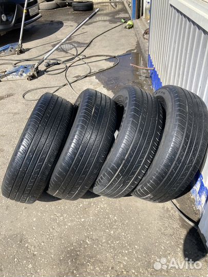 Dunlop Grandtrek ST30 225/65 R17