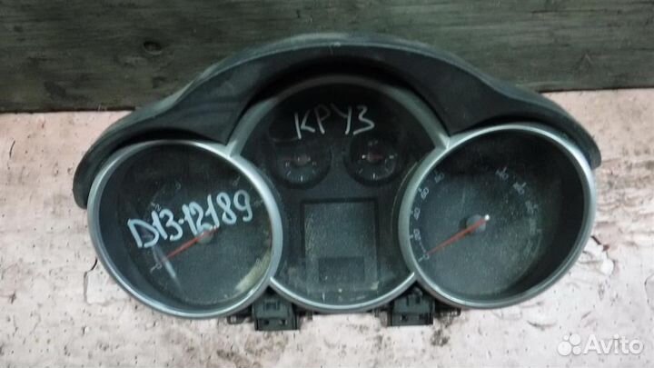 Панель приборов Chevrolet Cruze 2009-2016