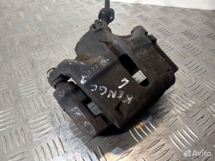 Суппорт передний левый Renault Kangoo