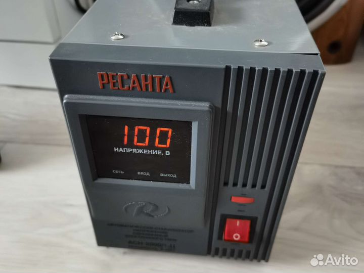 Понижающий трансформатор стабил. 220 на 100 вольт